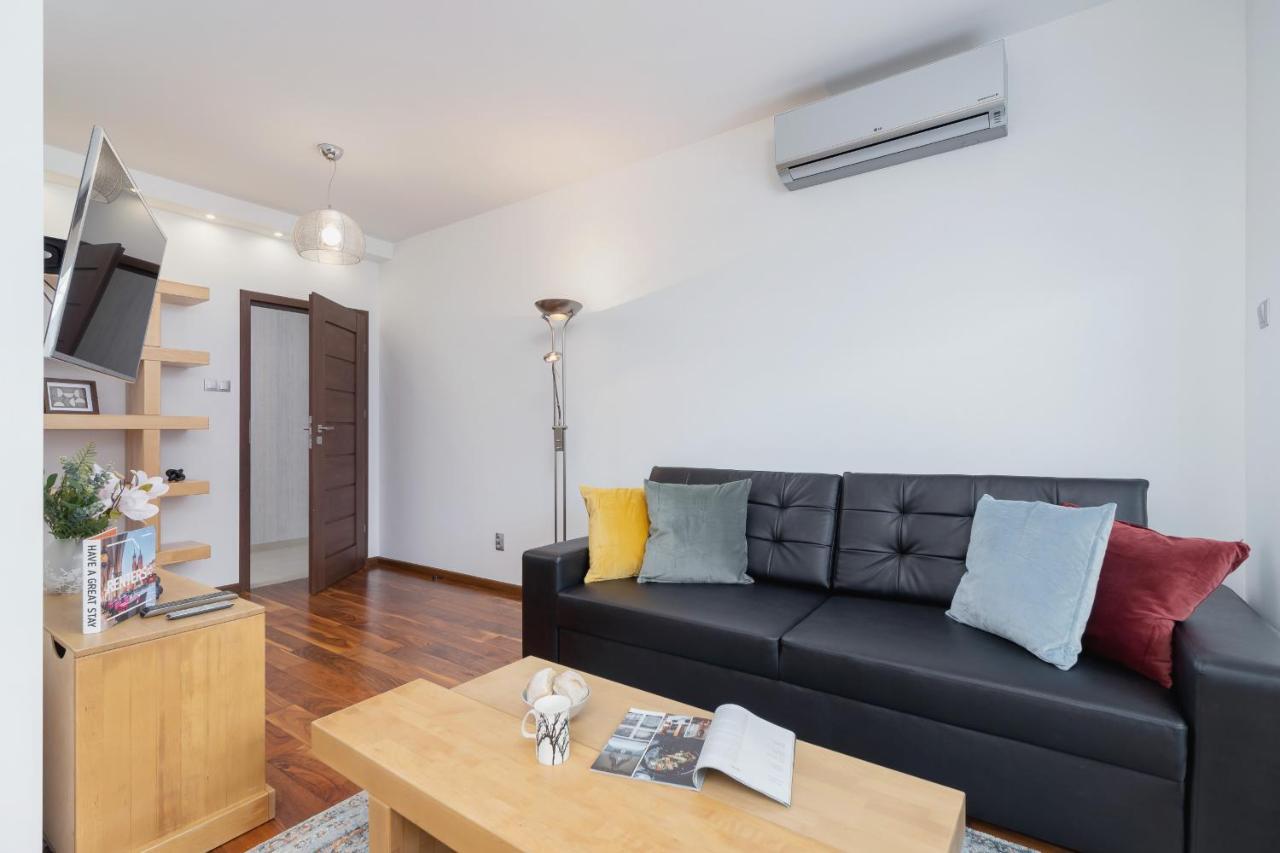 Krakow Blonia Apartment With Balcony By Noclegi Renters Экстерьер фото