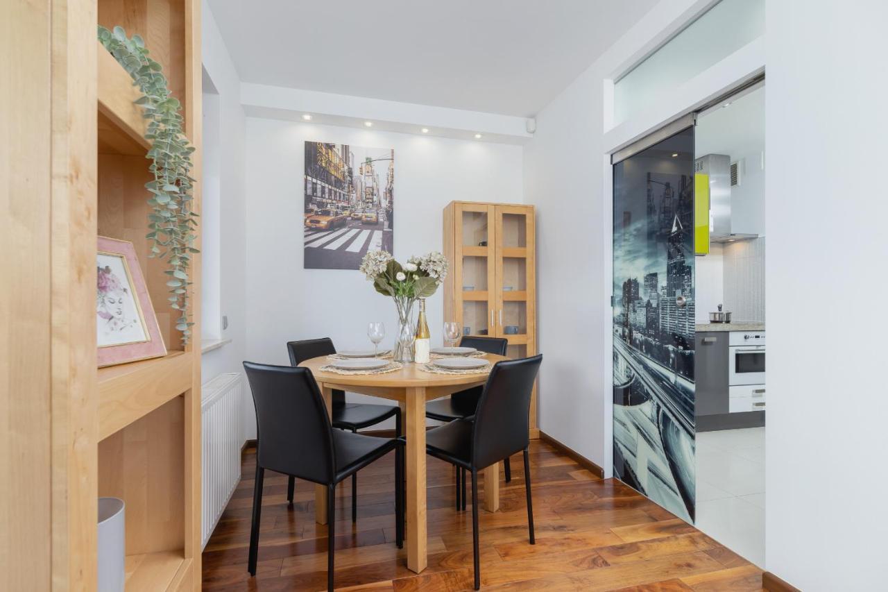 Krakow Blonia Apartment With Balcony By Noclegi Renters Экстерьер фото